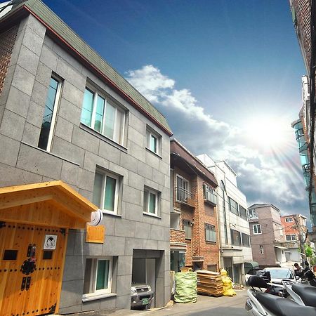 Mago Guesthouse ソウル特別市 エクステリア 写真